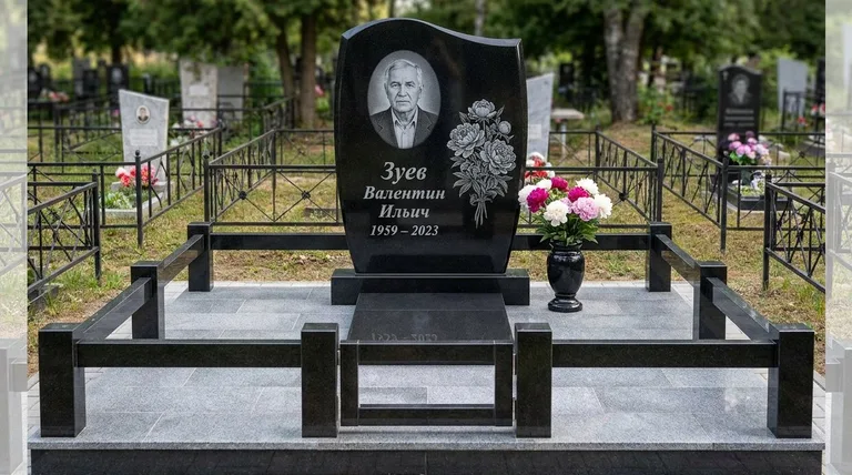Памятник с гравировкой пионов — выполненная работа «Зуев» в Якутске
