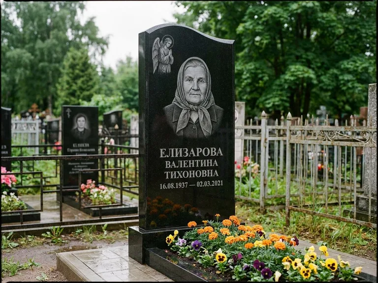 Памятник с гравировкой ангела — гравировка ангела с голубем по диагонали стелы, работа «Пантелеева» в Якутске