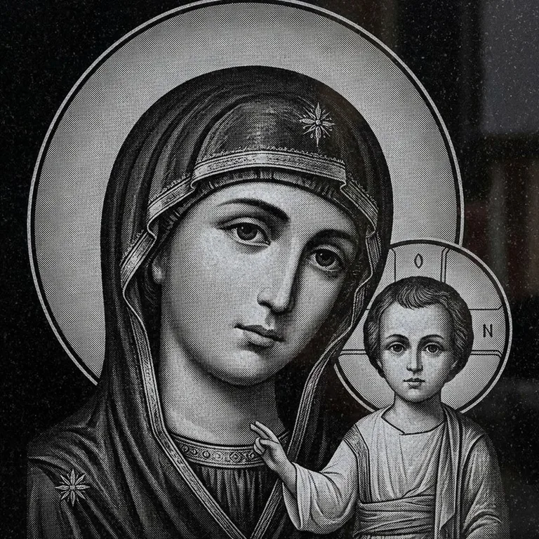 Эскиз иконы: Казанская (полутон) — детальный образ Богородицы, гравировка на памятник в Якутске